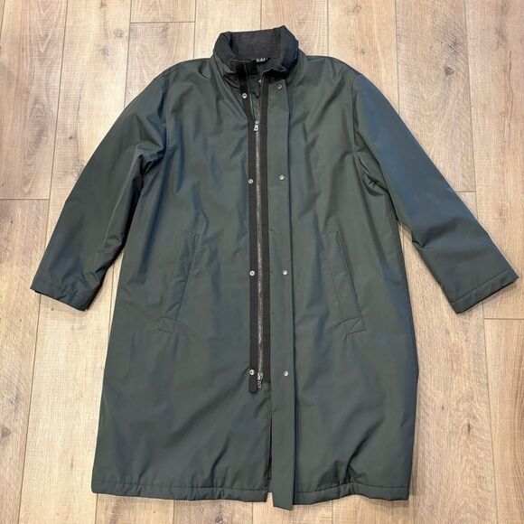 Hugo Boss Overcoat - Picture 2 of 12